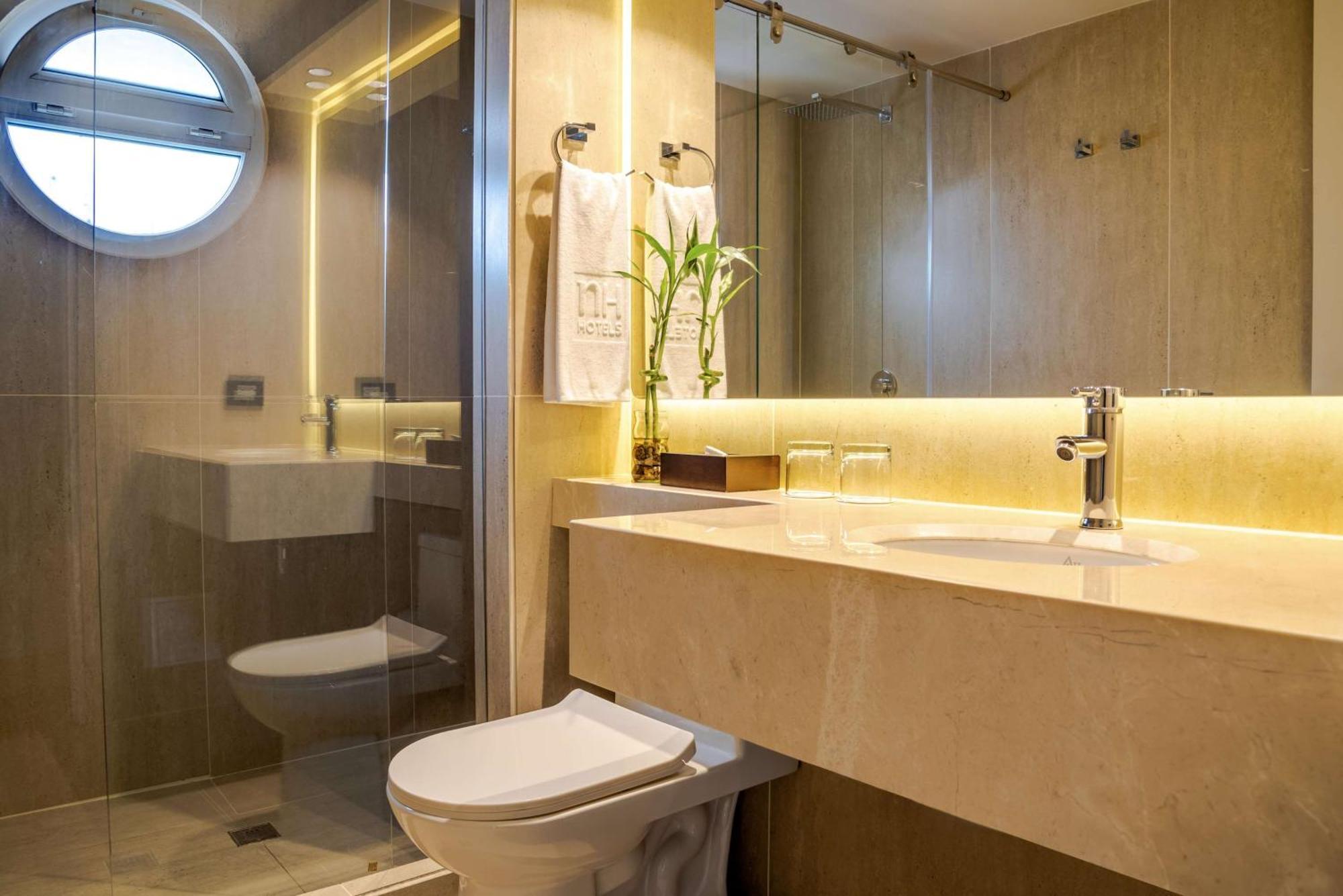 Nh Bogota Pavillon Royal Hotel Екстериор снимка