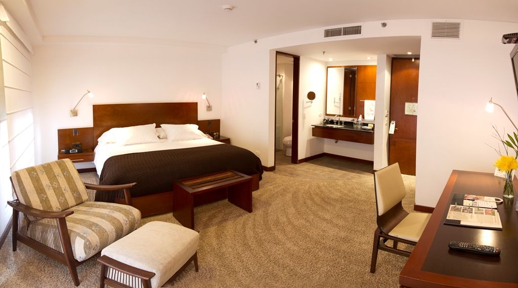 Nh Bogota Pavillon Royal Hotel Стая снимка