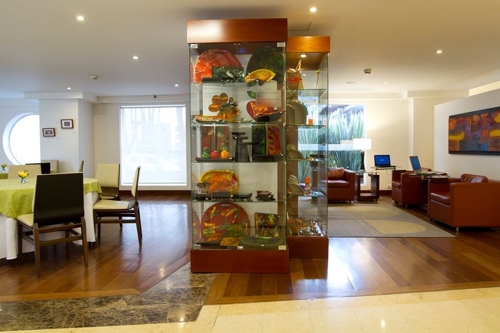 Nh Bogota Pavillon Royal Hotel Интериор снимка