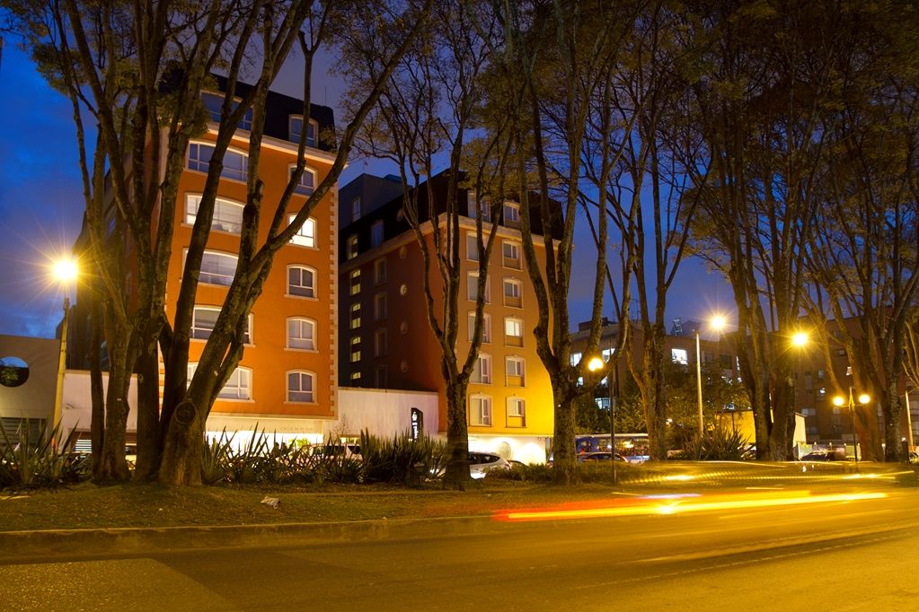 Nh Bogota Pavillon Royal Hotel Екстериор снимка