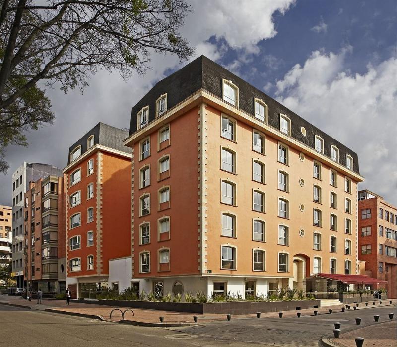 Nh Bogota Pavillon Royal Hotel Екстериор снимка
